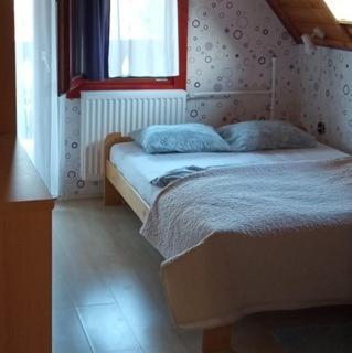 Maria Apartman Balatonkeresztur Luaran gambar